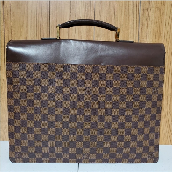 LOUIS VUITTON
Damier Ebene Altona PM Briefcase - Picture 8 of 11